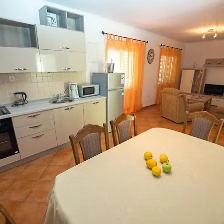 House Suzyivan Apartment Supetarska Draga